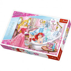 Puzzle 160 pcs Princess Pregatiri inainte de bal 15327 Trefl foto