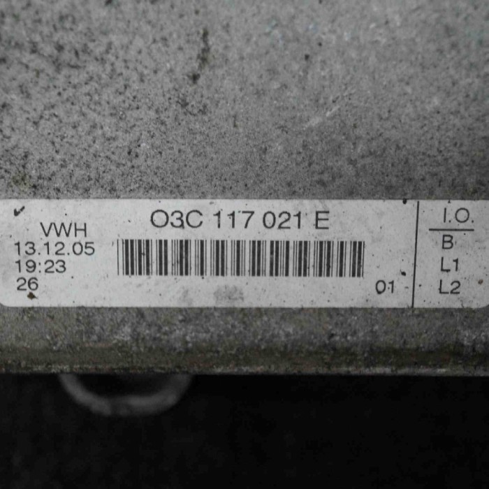 Răcitor de ulei SKODA OCTAVIAII 1Z3 2008 OEM: 03C117021E