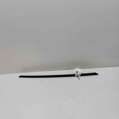 Ornament vertical parbriz st&amp;acirc;nga VW ID.4 E21 2023 OEM: 11A854327 foto