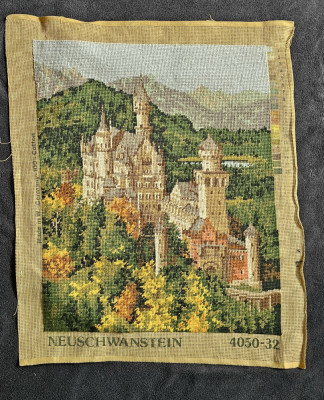 GOBLEN VECHI, CUSUT MANUAL, NE&amp;Icirc;NARMAT, CASTEL NEUSCHWANSTEIN foto