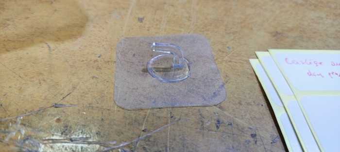 Carlige Autoadesive din plastic #B425