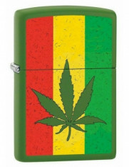 Bricheta Zippo 8971 Marijuana Leaf Rastafarian Flag foto