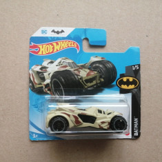 bnk jc Hot Wheels Mattel - Batman Arkham Knight Batmobile