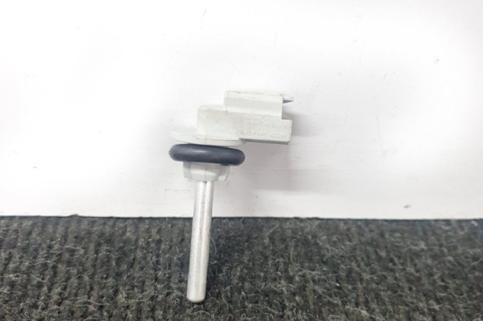 Senzor de temperatură VOLVO XC60 II 246 2019 OEM: 31436994 11285994