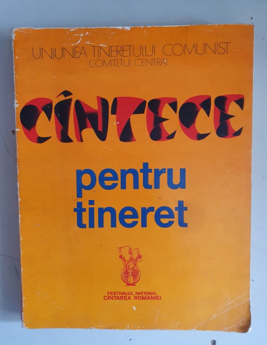 Cantece pentru tineret