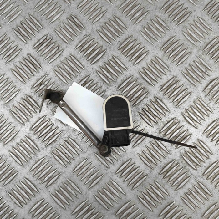 Senzor de nivel &icirc;nălțime st&acirc;nga spate ASTON MARTIN DB11 2022 OEM: HY53-13K070-AA 25939277