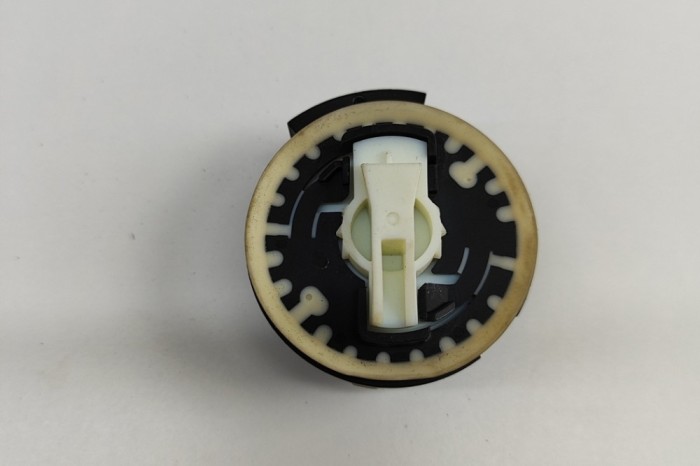 Senzor de impact lateral dreapta OPEL MOKKA 2023 OEM: 9831469280 | 30308383