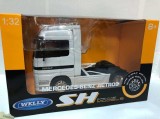 Macheta cap tractor Mercedes Actros alb 4x2 1/32