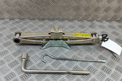 Cric HONDA CR-V V RW 2021 OEM: 89310-TP6-E01,89320-S2G-003,89211-S05-003 30439459 foto