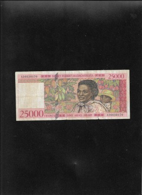 Madagascar 25000 francs ariary 1998 (2003) seria36630170 foto