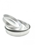 Cumpara ieftin Set 3 tavi rotunde aluminiu cu diametre 26-32 cm. Include tavi pentru copt cu inaltime 5-6 cm, pentru cuptor. Material rezistent aluminiu.