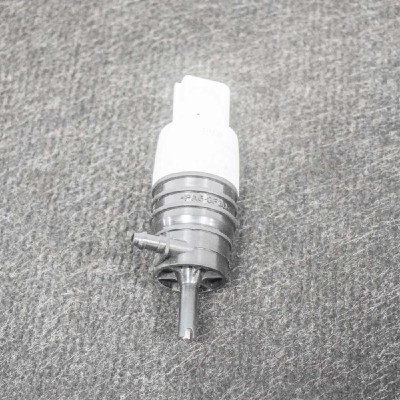 Motor rezervor lichid de parbriz BMW 4 Cabrio F33, F83 2017 OEM: 7298309 10516838 foto