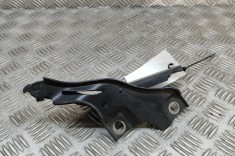 Balama capota st&acirc;nga față VW PASSAT B8 3G2 2015 OEM: 3G0823301 28526690
