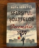 Rută Sepetys, Sf&acirc;rșitul șoaptelor