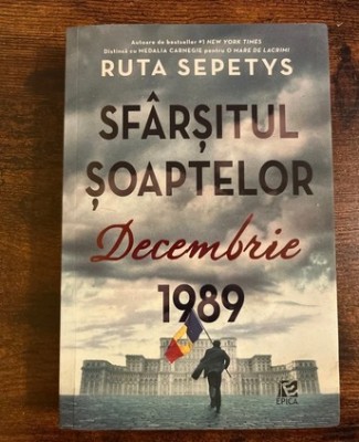 Rută Sepetys, Sf&amp;acirc;rșitul șoaptelor foto
