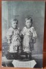 Fotografie tip carte postala, 2 fetite, una cu Numele Carmen iar cealalata cu numele Sylva, 1907
