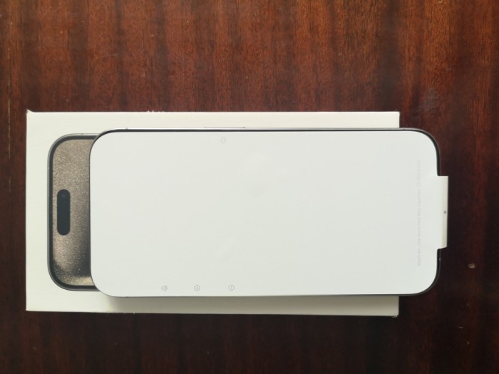 IPhone 15 Pro, nou, extragarantie