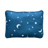 Perna matlasata &quot;Luna si Stele&quot; Coneltex, dimensiuni 50 x 70 cm, dreptunghiulara, umplutura fibra siliconizata antialergica, culoare turcoaz