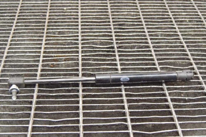 Amortizor capota dreapta față LAND ROVER RANGE ROVER EVOQUE L538 2017 OEM: BJ32-16C826-AA | 11693383