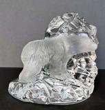 Urs polar - Statueta turnata, sticla plina mata si translucida, vintage anii 70