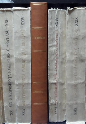 Din corespondenta familiei Bratianu-5 volume foto