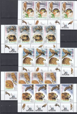 ROMANIA 2007 LP 1760 a PASARI DE PRADA STRAIF DE 4 TIMBRE CU TABSURI DIFERITE MNH foto
