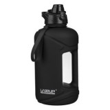 Sticlă de apă sport din plastic, 2,2 L, neagră, cu m&acirc;ner și gura de scurgere, CMCLASS