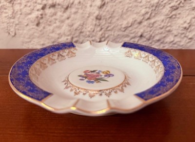 SCRUMIERA DIN PORTELAN FIN- MARCAJ OSCAR SCHLEGELMILCH D14CM foto