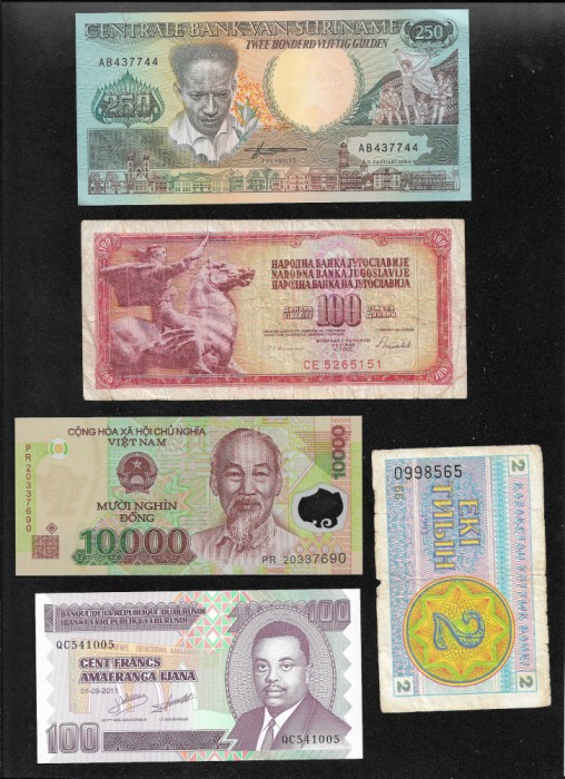 Set 5 bancnote de prin lume adunate (cele din imagini) #34