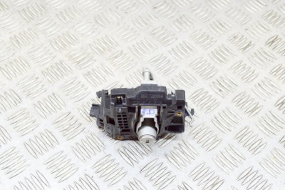 &amp;Icirc;ncuietoare ușă dreapta față BMW i3 I01 2019 OEM: 7290864 13805640 foto