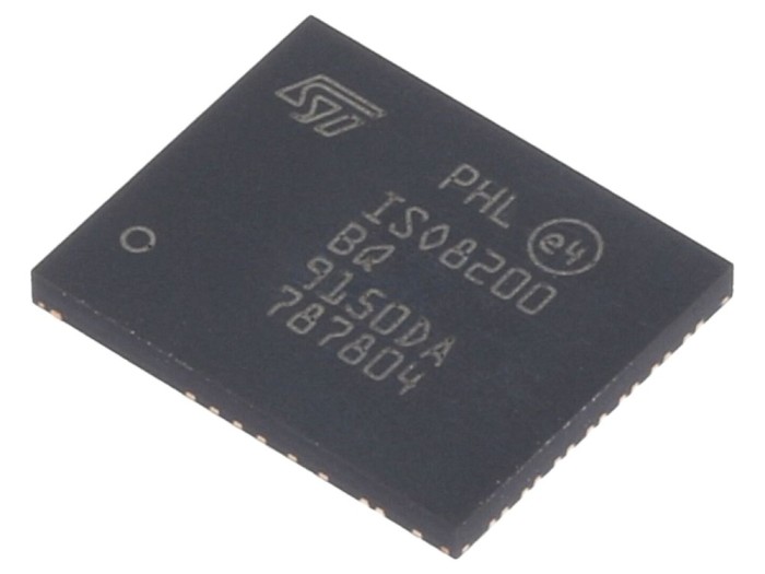 Comutator de Putere High-Side 0.7A, 8 Canale