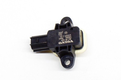 Senzor de impact dreapta față VOLVO XC60 2012 OEM: 30798030,120524503 11608835 foto