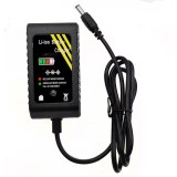 &Icirc;ncărcător Li-Ion 12.6V 2A pentru Baterii 10.8V BMS 3S &ndash; Autofiletantă, Aeromodel, RC