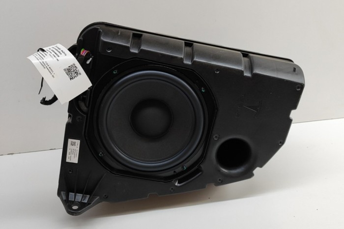 Subwoofer TESLA MODEL Y 2024 OEM: 177178400A,177178300A | 30346530