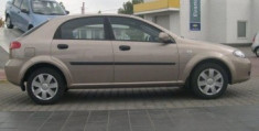 Bandouri protectie usa Chevrolet Lacetti F3 foto