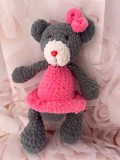 Cumpara ieftin Jucarie de plus Ursuletul Dalia, lucrata manual, handmade, textil, gri/roz, 30 cm