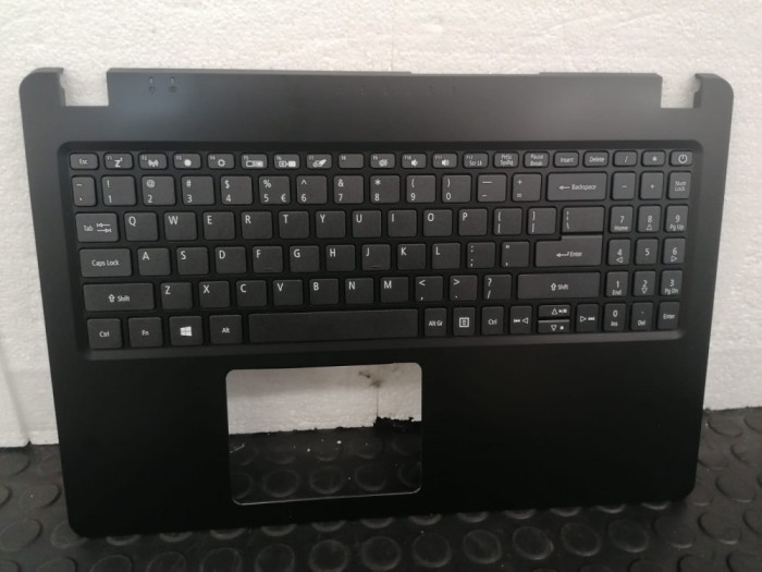 Carcasa , tastatura laptop Acer Aspire 3 N19C1, palmrest 6B.HF8N2.001 / N2