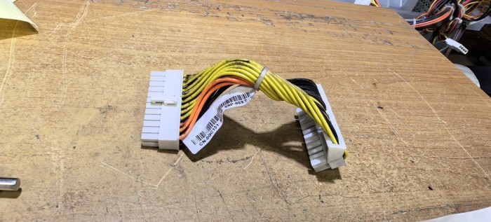 Cablu server PC Dell CN-0GC131 #A8656