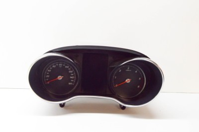 Ceas de bord MERCEDES-BENZ C W205 2016 OEM: A2059045000,A2059019008,A2059026408,A2059028411,A2059003327,A2C80353010,A2C80353010436144,A2059023503,A205 foto