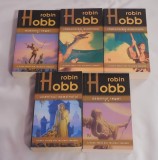 Trilogia Farseer - Robin Hobb - Razbunarea Asasinului, Asasinul Regal, Ucenicul Asasinului - Editura Nemira Romana Carti SF