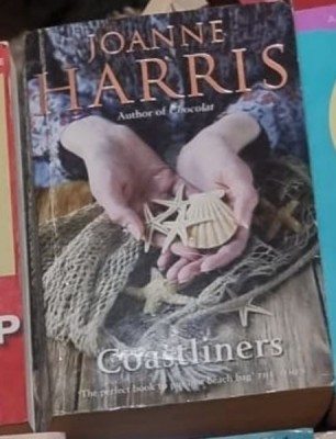 Joanne Harris - Coastliners foto