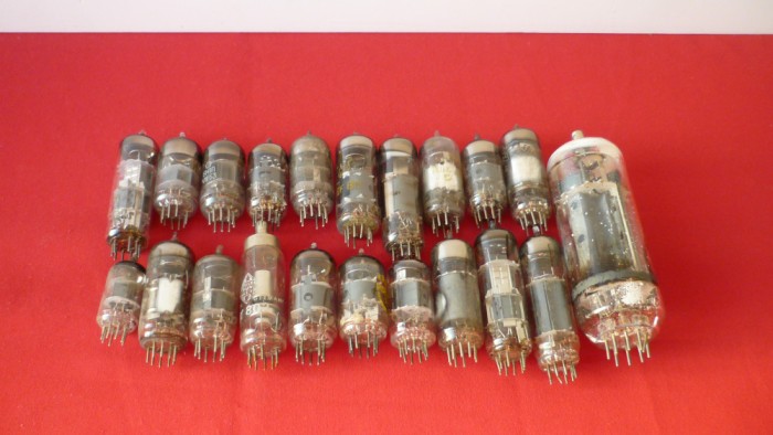 LAMPI RADIO-TV, TUBURI ELECTRONICE, LOT 20 buc.