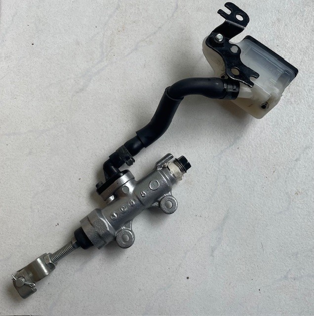 Honda NC700X (RC63) ABS 2012-2014 Pompa frana spate
