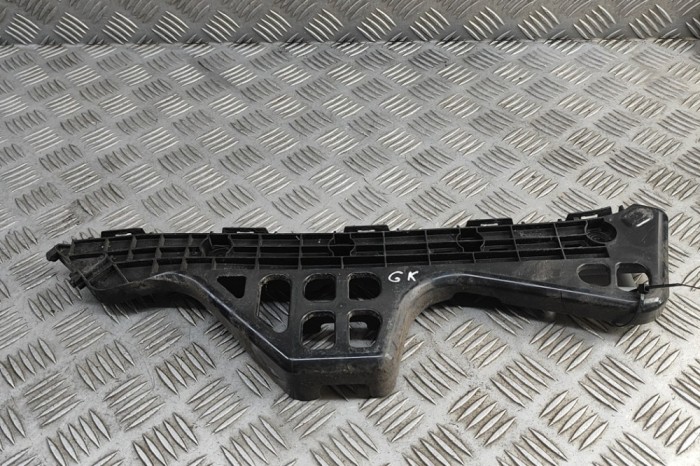 Suport bara de protecție st&acirc;nga spate TOYOTA PRIUS PLUS _W4_ 2019 OEM: 52156-47010 31056224