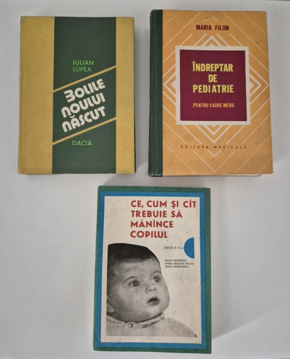 Set carti pediatrie / Cresterea copilului Trei volume