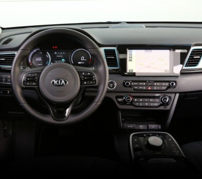 Folie Protectie Navigatie Kia e-Niro 2018+, Duragon, protectie Display Navigatie, silicon Transparent, Anti-zgarieturi, kit instalare foto