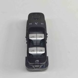 Buton geam ușă dreapta față MERCEDES-BENZ C S206 2024 OEM: A2069008815,A2069016907,A2239022422 30456029