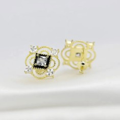 Cercei Argint 925 model Patrat placati cu aur ARG406H