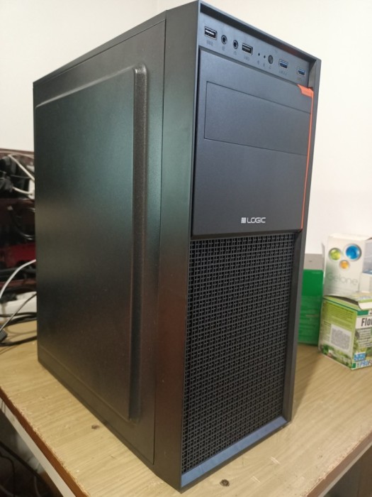 PC gaming de buget/ workstation