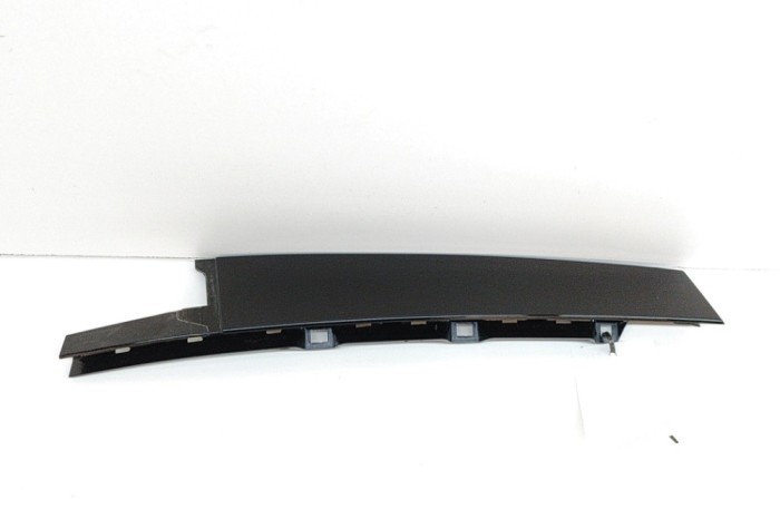 Ornament vertical ușă st&acirc;nga spate VW T-ROC A11 2023 OEM: 2GA839901A 25608409